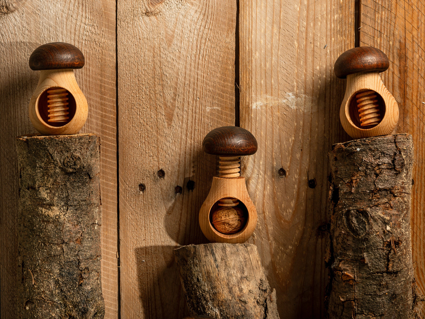 Nussknacker, Nussknacker Holz personalisiert, Nussknackerpilz aus Holz, Nussknacker Kinder, Nussknacker Senioren, Weihnachtsgeschenk