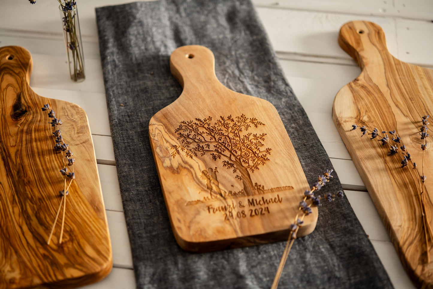 Personalisiertes Schneidebrett, Geschenk zur Hochzeit, Lebensbaum, Name und Hochzeitsdatum, Geschenk für Paare, Geschenk Hochzeitstag