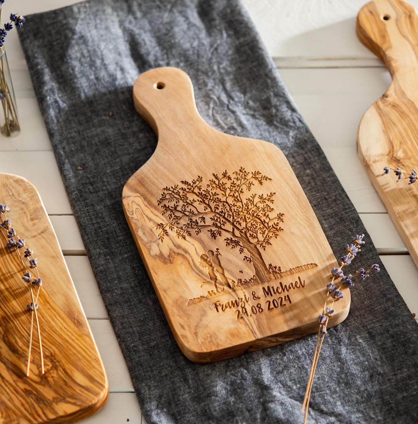 Personalisiertes Schneidebrett, Geschenk zur Hochzeit, Lebensbaum, Name und Hochzeitsdatum, Geschenk für Paare, Geschenk Hochzeitstag