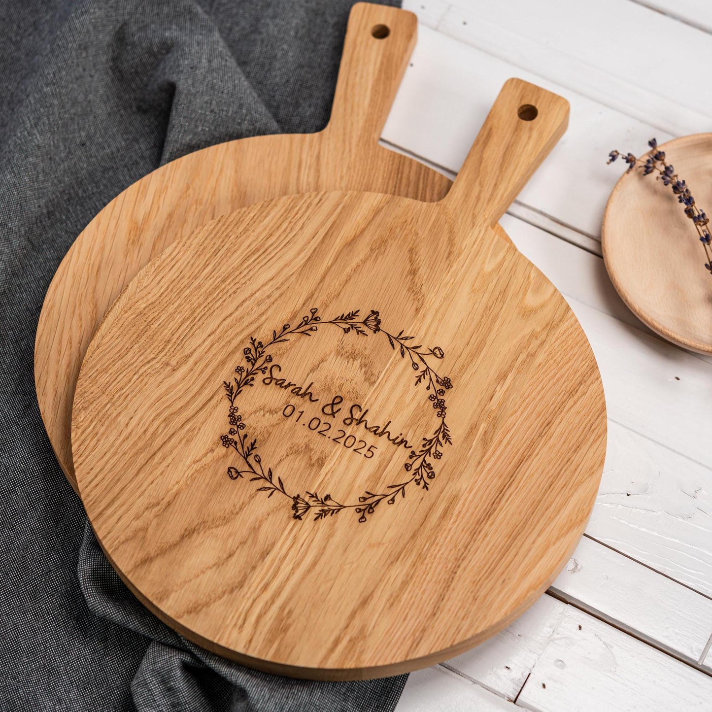 Schneidebrett personalisiert, Brett mit Gravur als Hochzeitsgeschenk, Geldgeschenk Hochzeit, Silberhochzeit, Hölzerne Hochzeit, Polterabend