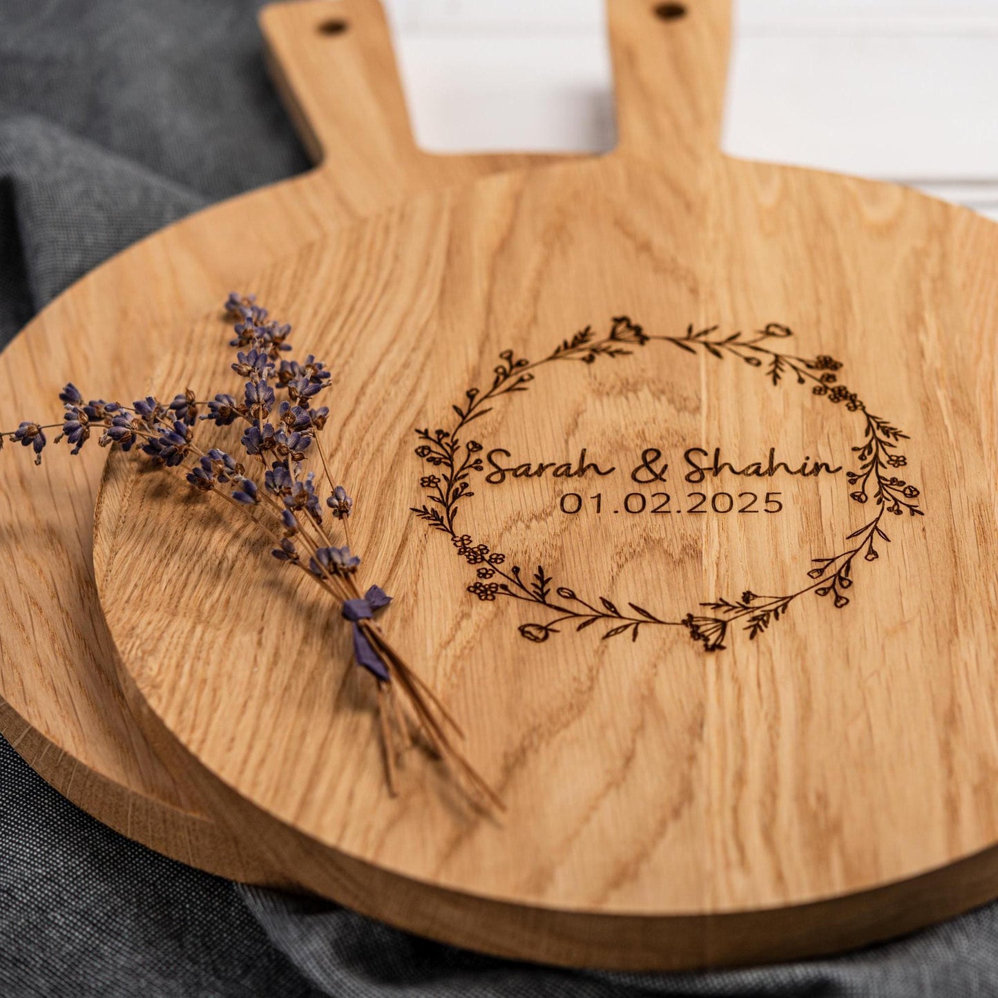 Schneidebrett personalisiert, Brett mit Gravur als Hochzeitsgeschenk, Geldgeschenk Hochzeit, Silberhochzeit, Hölzerne Hochzeit, Polterabend