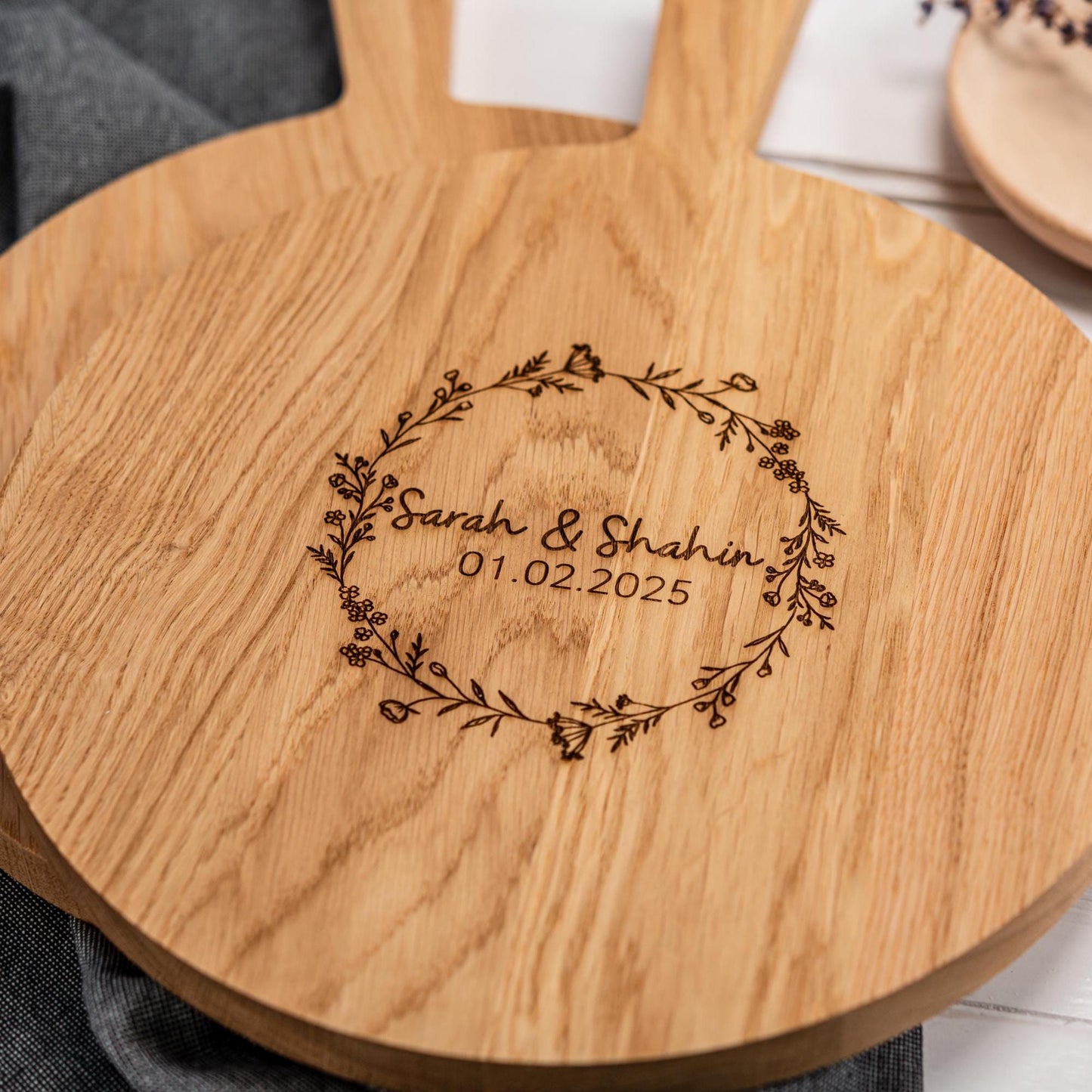 Schneidebrett personalisiert, Brett mit Gravur als Hochzeitsgeschenk, Geldgeschenk Hochzeit, Silberhochzeit, Hölzerne Hochzeit, Polterabend