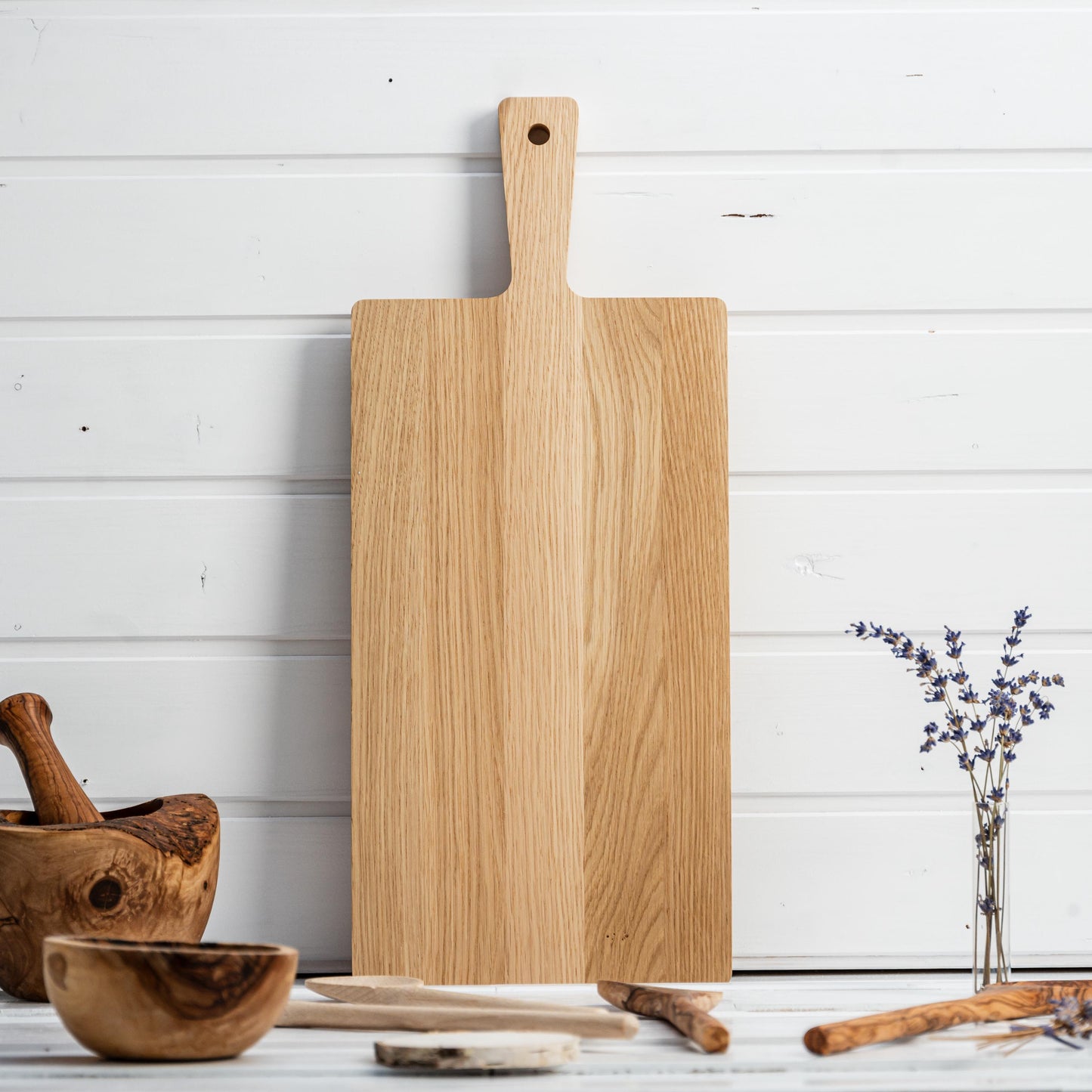 Holzbrett Hochzeit, Geschenk Hochzeit, Brett mit Namen und Hochzeitsdatum, floral, Blumenkranz, Hochzeitsgeschenk, personalisiert