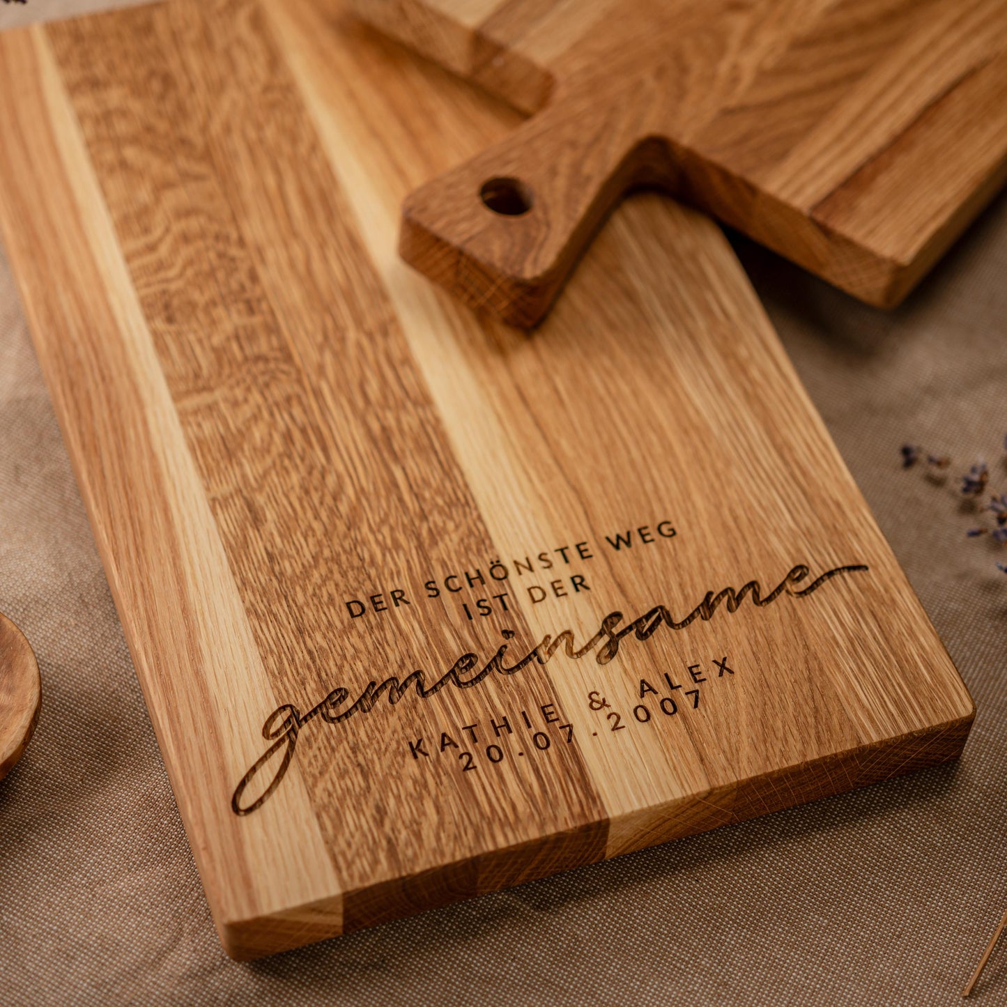 Schneidebrett, der schönste Weg ist der gemeinsame, Holzbrett personalisiert, Hochzeitsgeschenk, Geschenk Brautpaar, Brett Hochzeit