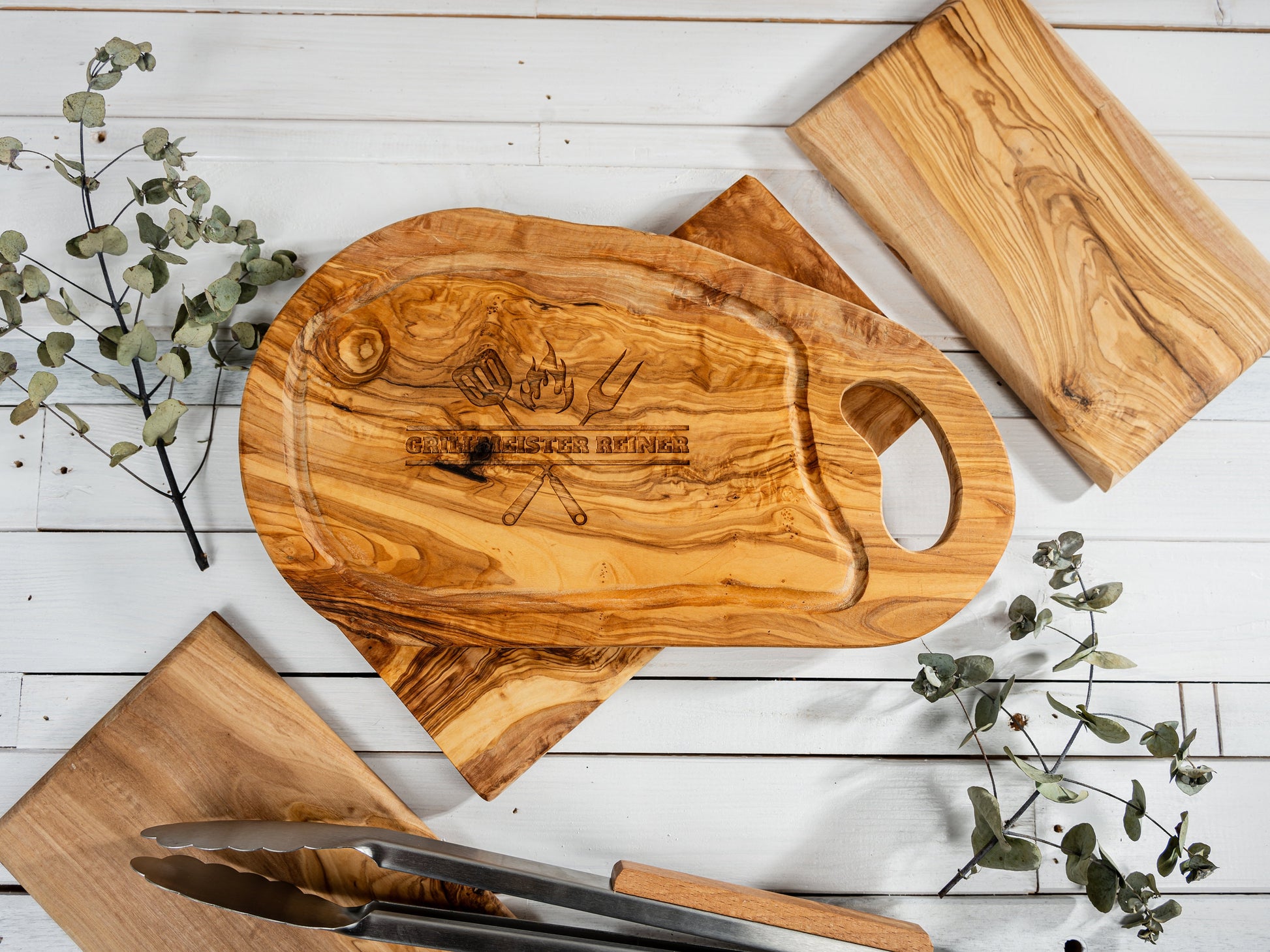 Grillgeschenk mit Gravur, Schneidebrett Männer, Grillmeister, Papa Geschenk, Geschenkidee, personalisiertes Grillbrett, Männergeschenk