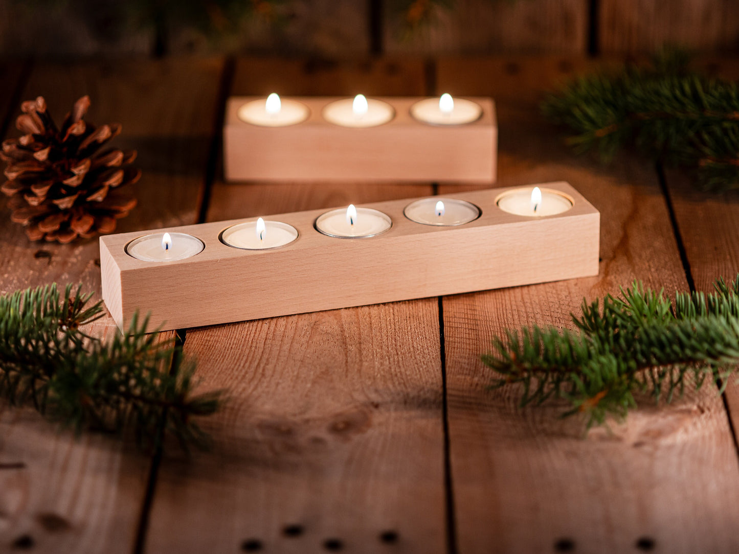 Teelichthalter personalisiert, Holz, 3er, 5er-Kerzenhalter, Nordic Style, Kerzenständer graviert, Buchenholz, Weihnachtsdekoration, Advent