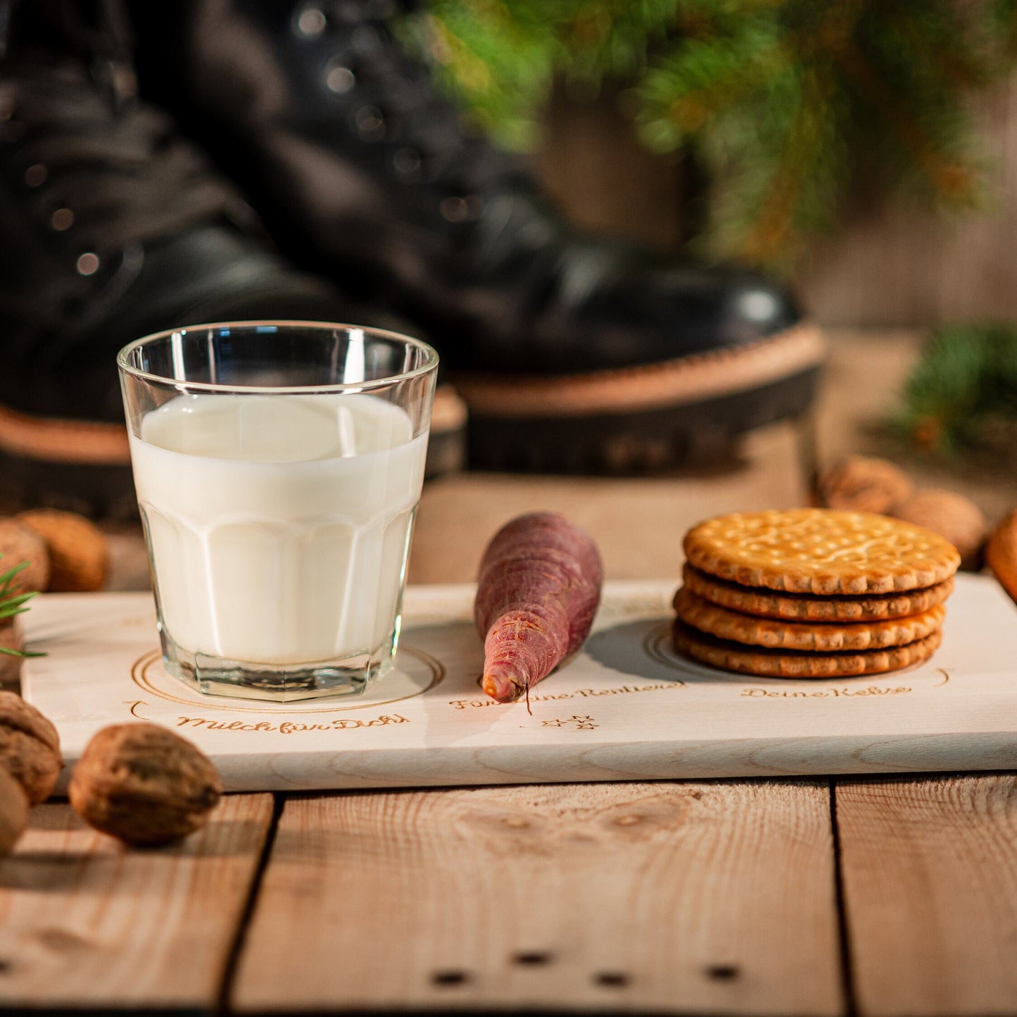Brett für den Weihnachtsmann, Weihnachtsteller personalisiert, Weihnachtsmannteller, Weihnachtsmann, Milch, Kekse, Rentiere, Bescherung