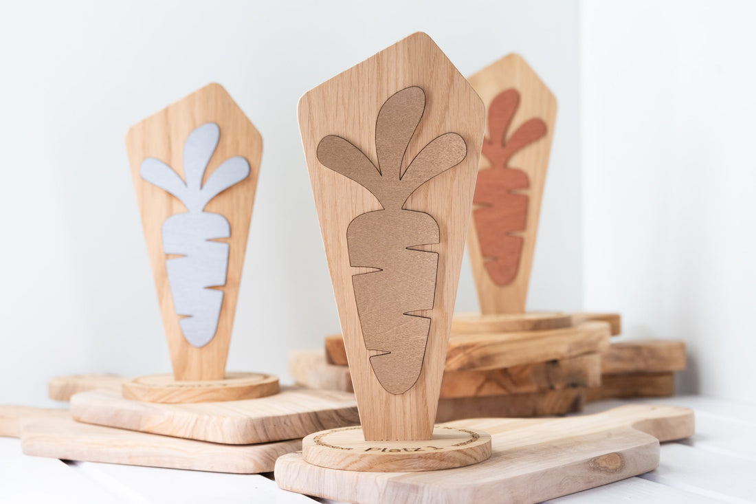 Individuelle Pokale aus Holz