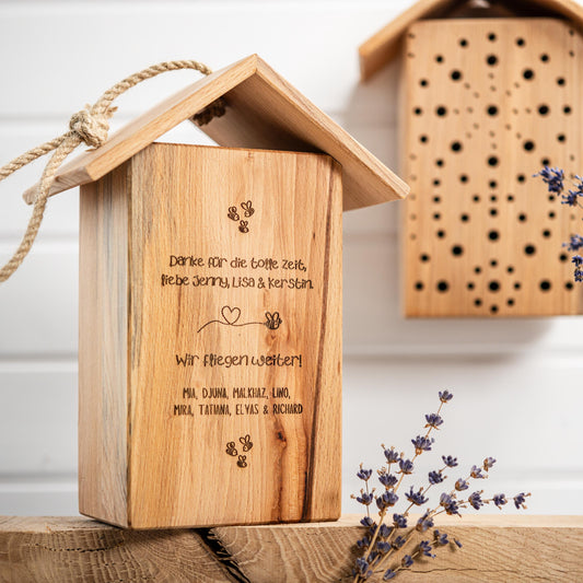 Warum ein Insektenhotel aus Holz ein wundervolles Abschiedsgeschenk aus dem Kindergarten, der Kita oder der Grundschule ist