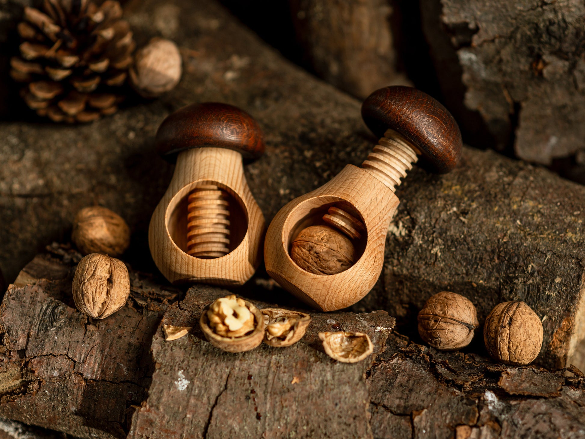 Nussknacker, Nussknacker Holz personalisiert, Nussknackerpilz aus Holz, Nussknacker Kinder, Nussknacker Senioren, Weihnachtsgeschenk