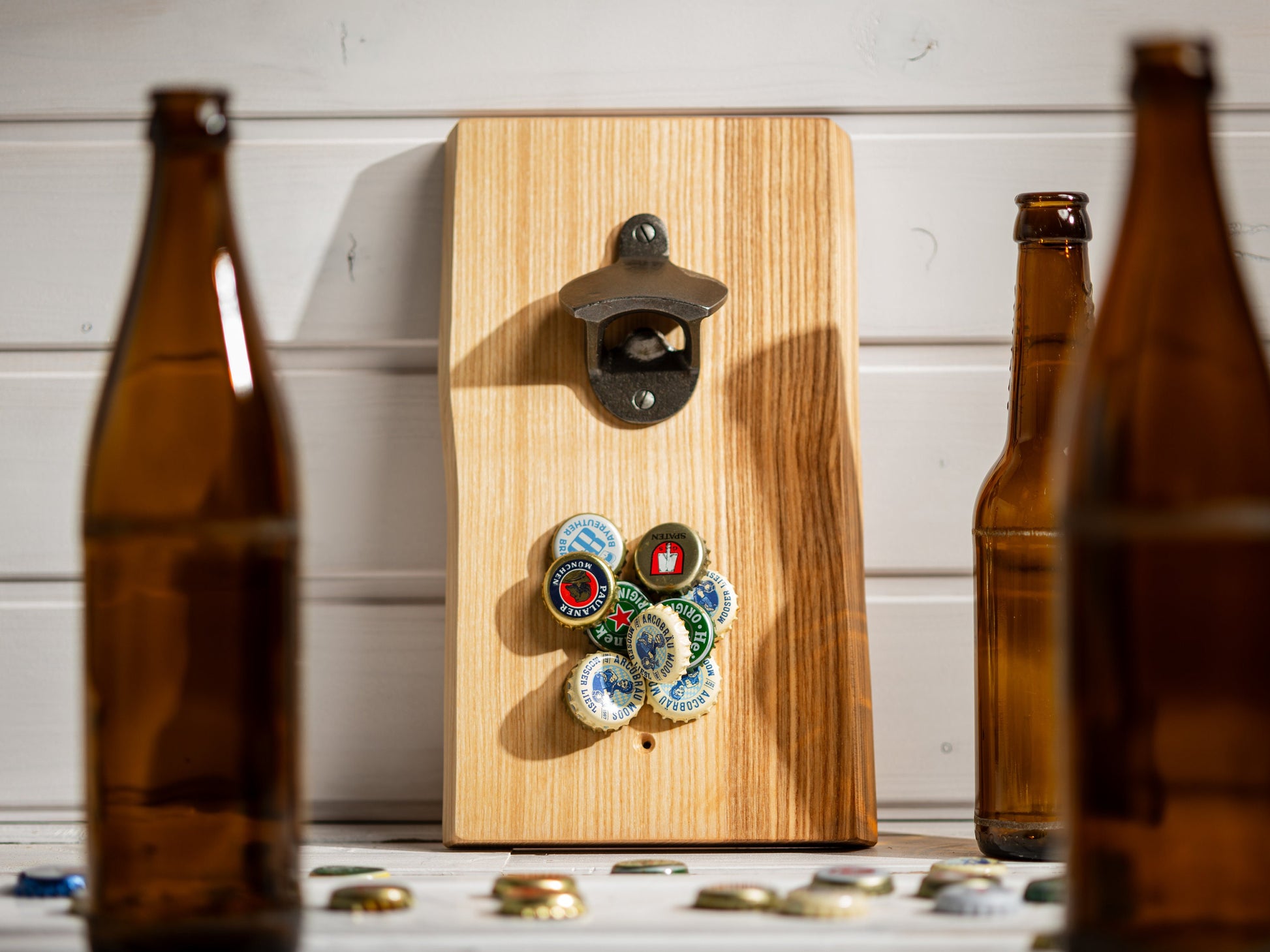 Wandflaschenöffner, Flaschenöffner Wand, Bieröffner, Geschenk für Männer, Vatertagsgeschenk, Grillecke, Öffner Magnet, Weihnachtsgeschenk