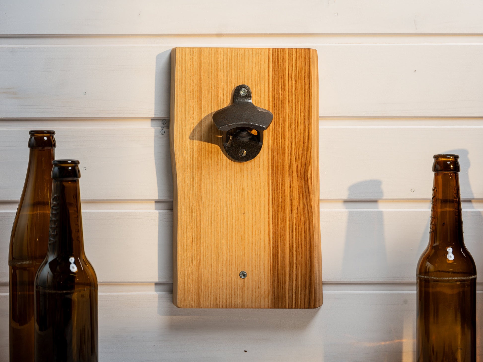 Wandflaschenöffner, Flaschenöffner Wand, Bieröffner, Geschenk für Männer, Vatertagsgeschenk, Grillecke, Öffner Magnet, Weihnachtsgeschenk