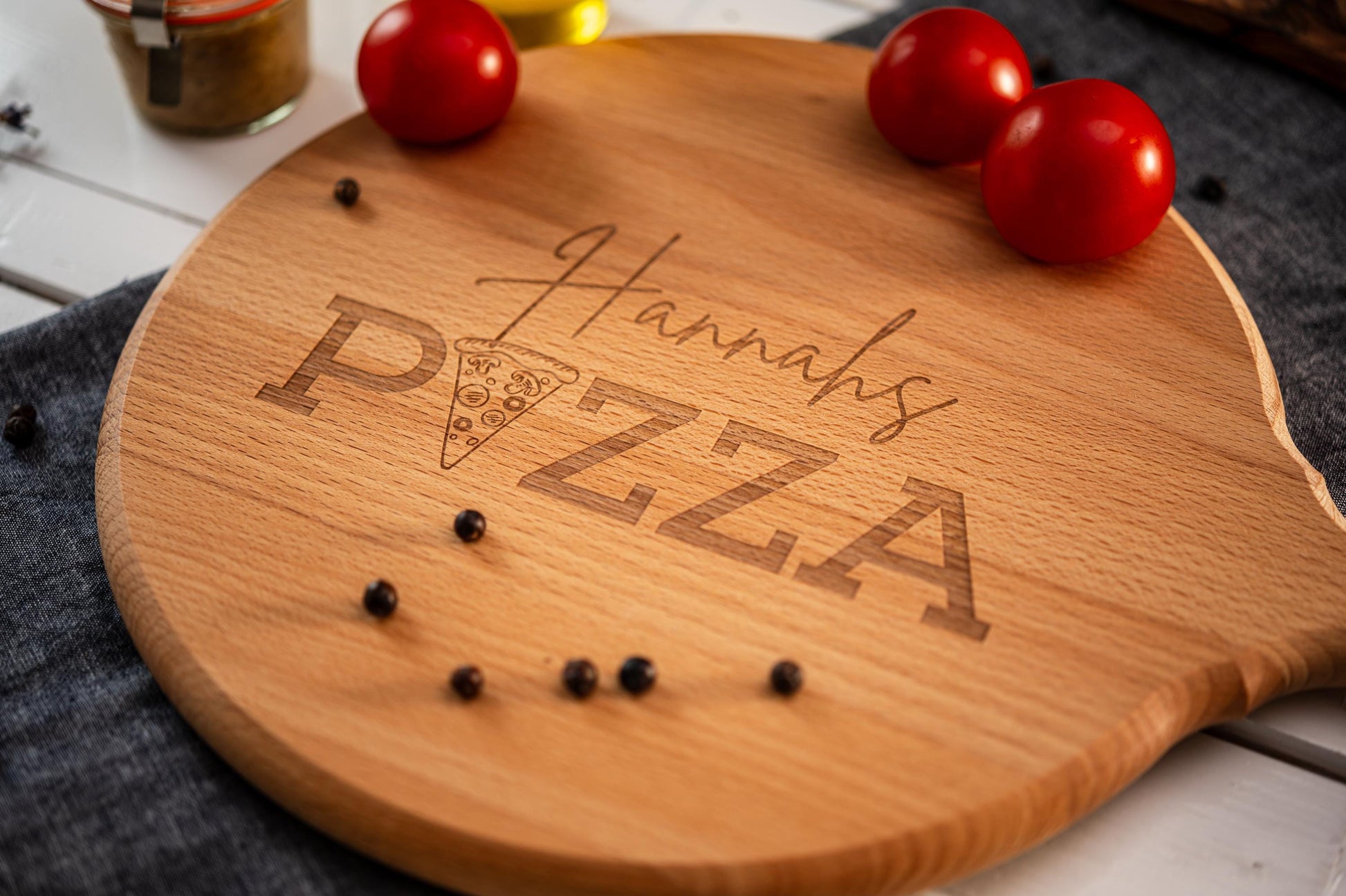 Pizzabrett personalisiert, Pizzateller personalisiert, Pizzaschneidebrett, Pizza, Pizzabrett rund, Geschenk Pizza, Pizzabrett aus Holz