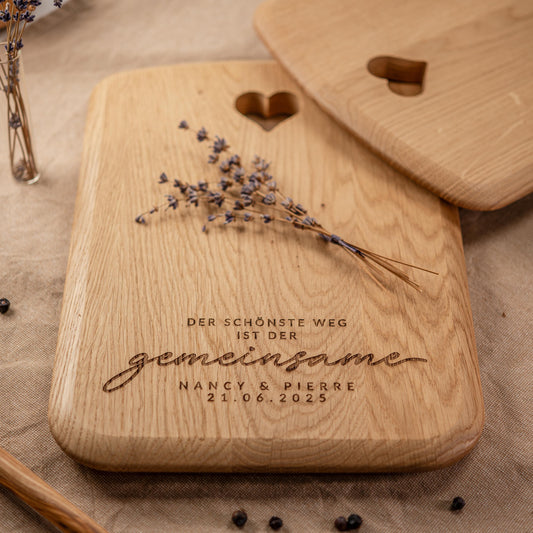 Schneidebrett Herz, Der schönste Weg ist der gemeinsame, Holzbrett personalisiert, Hochzeitsgeschenk, Geschenk Brautpaar, Silberhochzeit