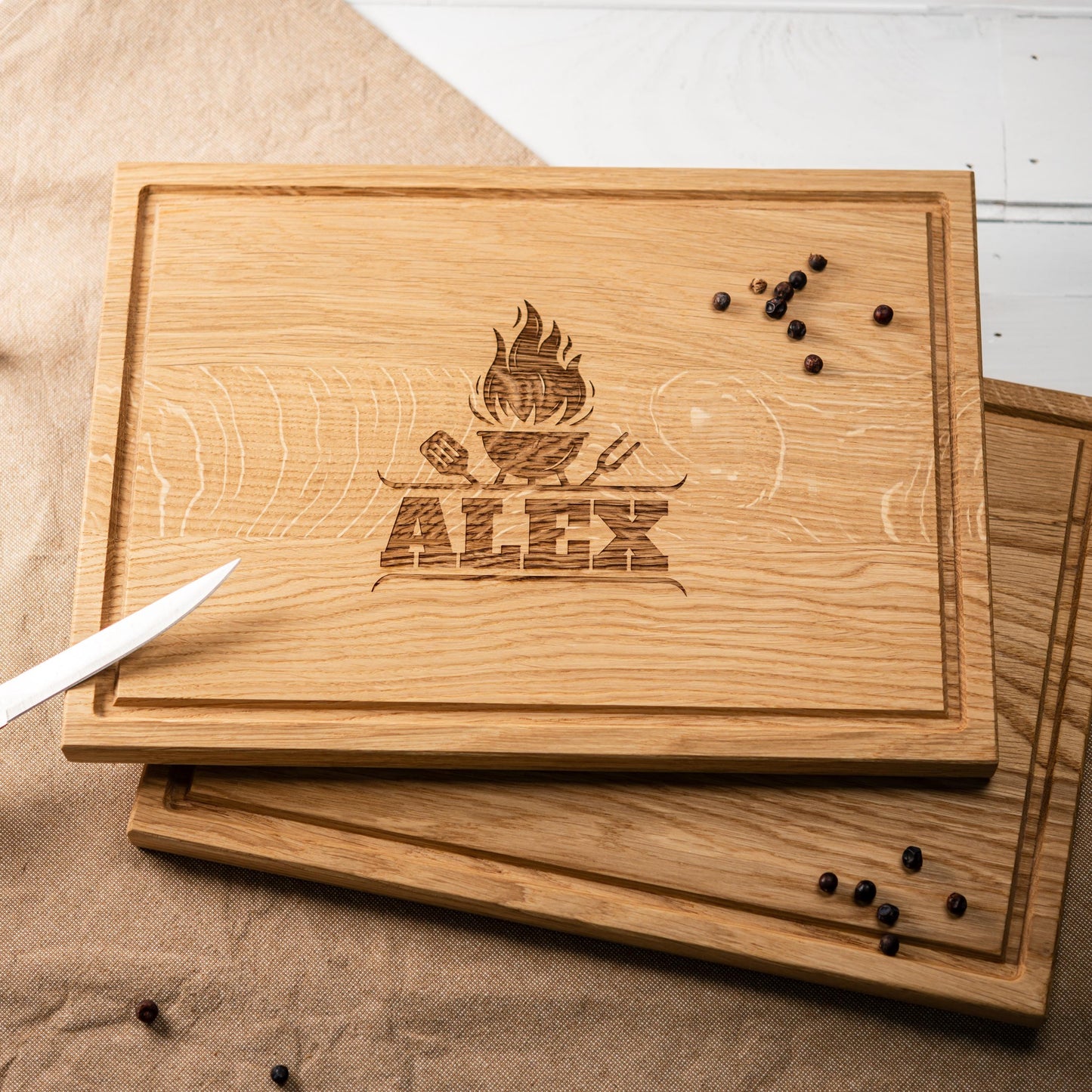 Schneidebrett Grillmotiv, Gravur Name, Geschenk Papa, Geschenkidee Vatertag, personalisiertes Grillbrett, Männergeschenk Weihnachten